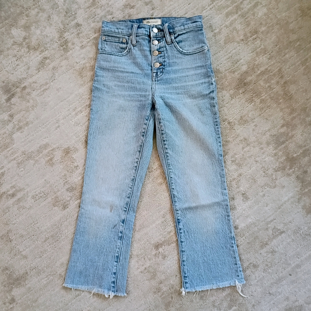 Madewell Cali Demi-Boot Dory Wash Button Fly Jeans